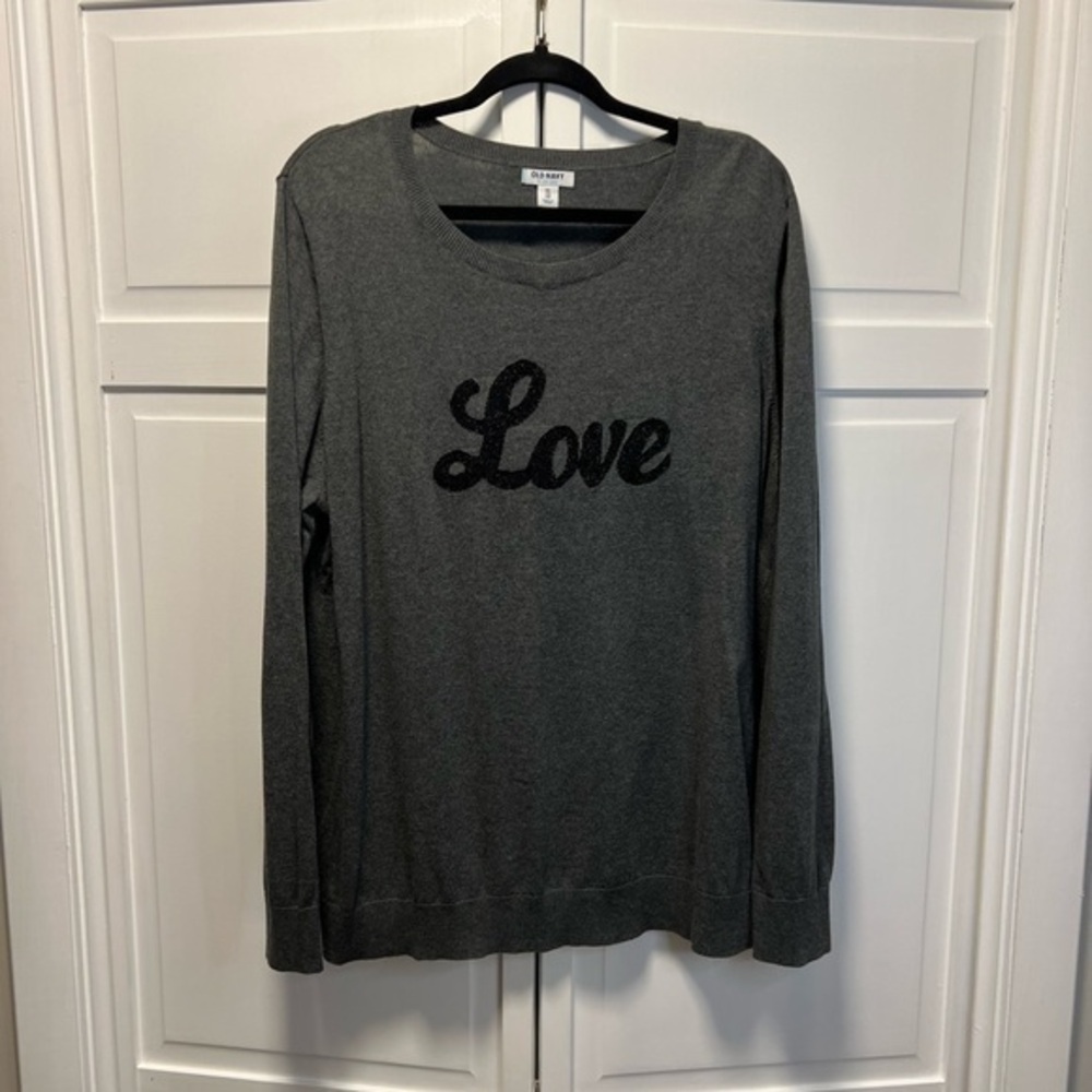 Old Navy XXL Gray Sweater With Sparkly Black Lettering “Love”